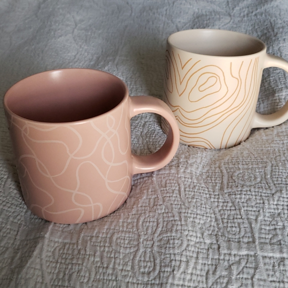 NWT set of two Whitney Kerney mugs